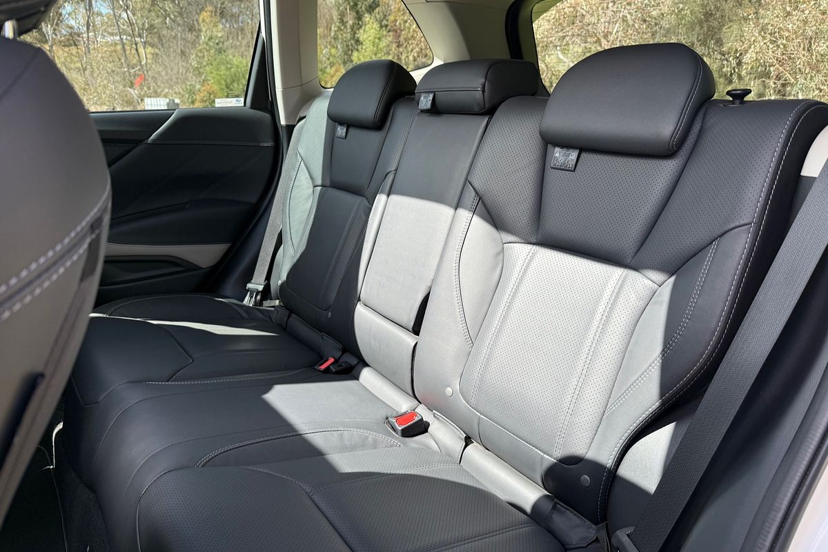 2022 Subaru Forester 2.5i-S S5