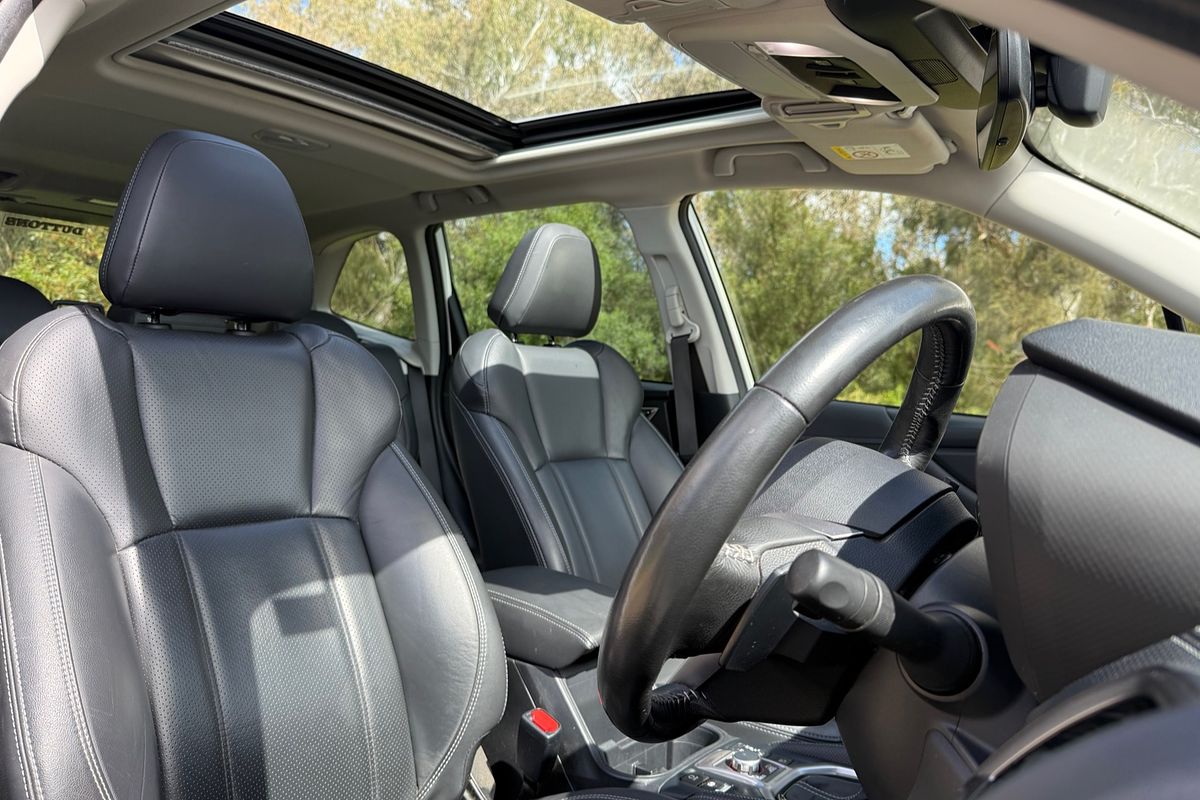 2022 Subaru Forester 2.5i-S S5