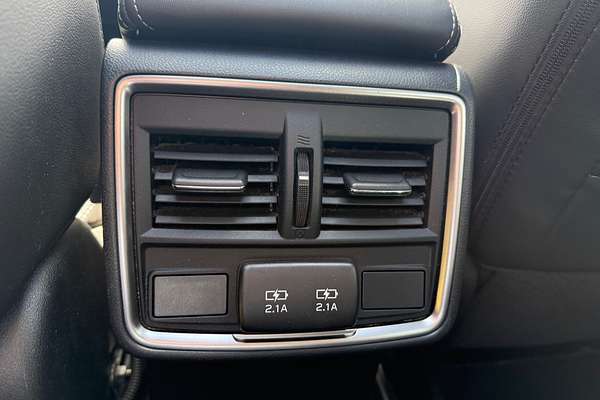 2022 Subaru Forester 2.5i-S S5