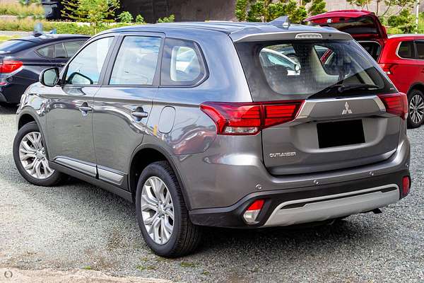 2021 Mitsubishi Outlander ES ZL