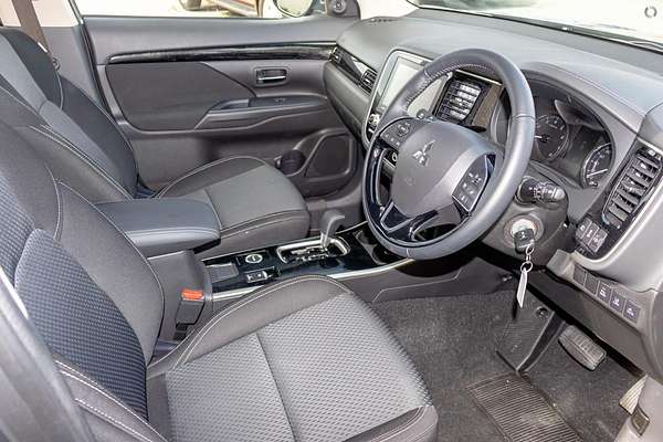 2021 Mitsubishi Outlander ES ZL