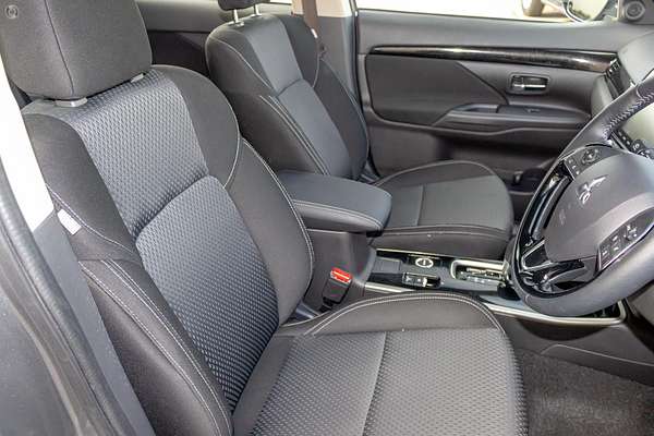 2021 Mitsubishi Outlander ES ZL
