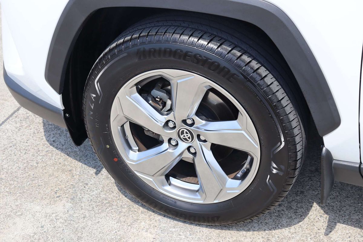 2020 Toyota RAV4 GXL MXAA52R