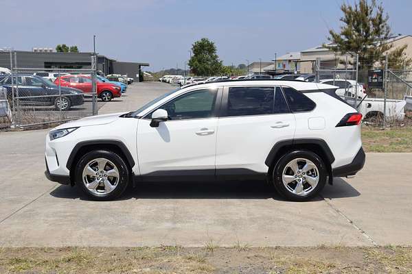2020 Toyota RAV4 GXL MXAA52R