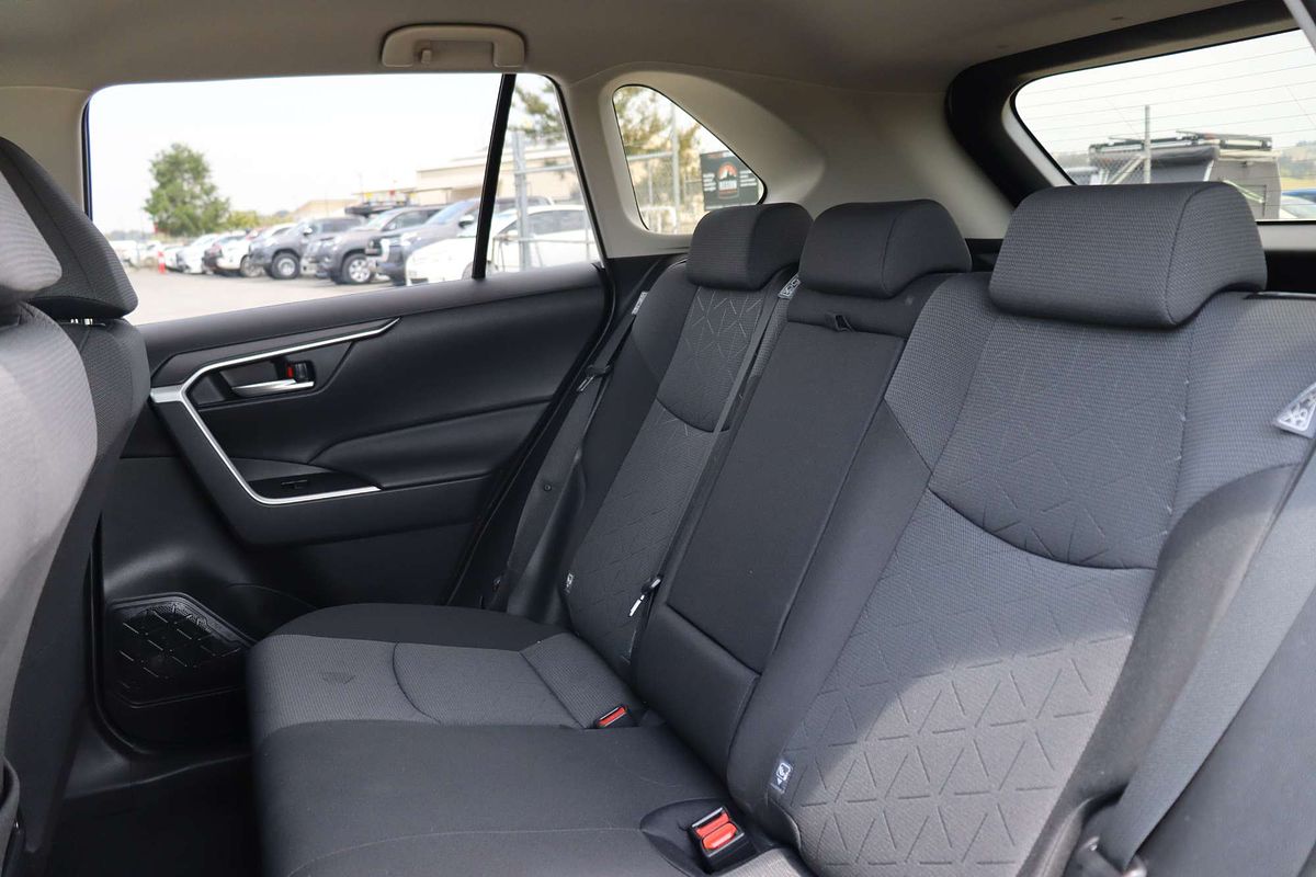 2020 Toyota RAV4 GXL MXAA52R