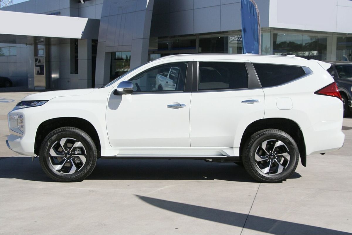 2025 Mitsubishi Pajero Sport Exceed QG