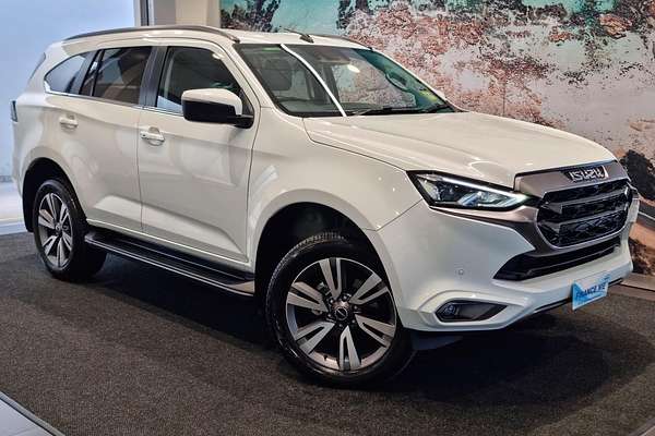 2024 Isuzu MU-X LS-T