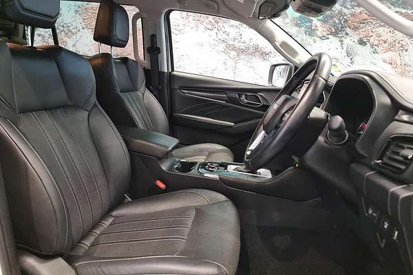 2024 Isuzu MU-X LS-T
