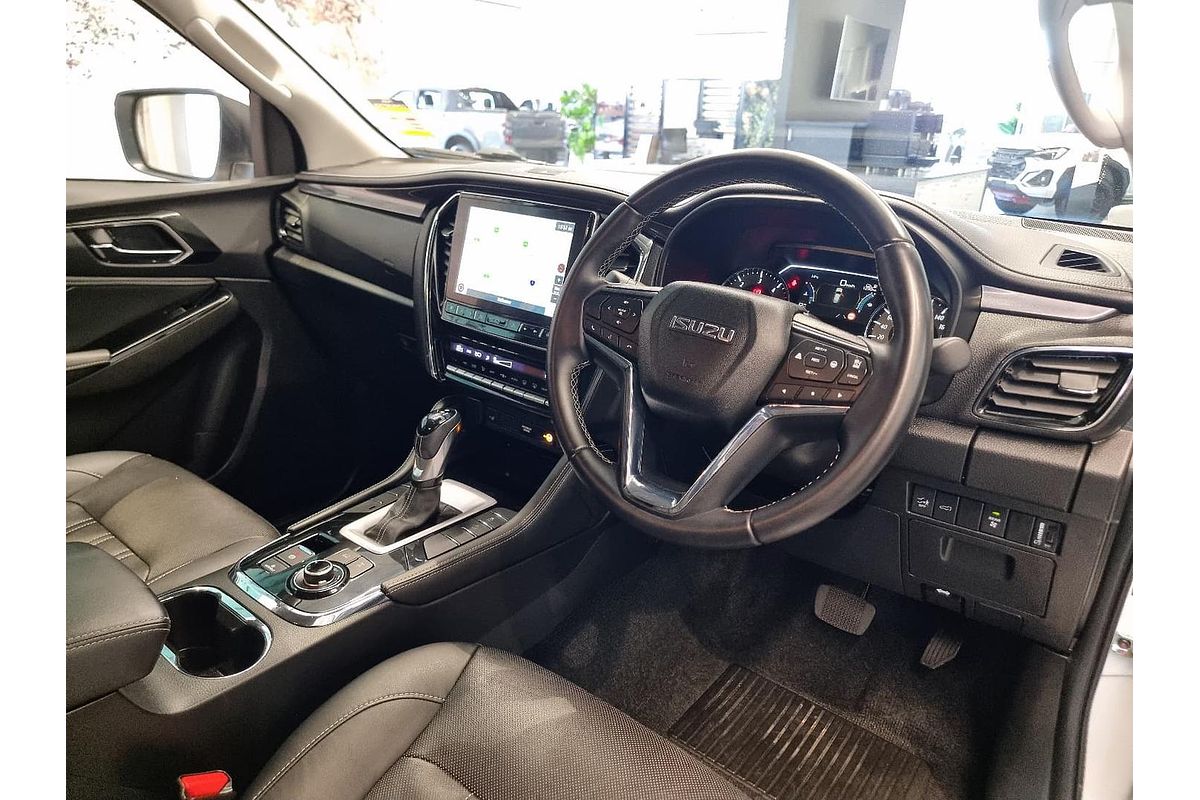 2024 Isuzu MU-X LS-T