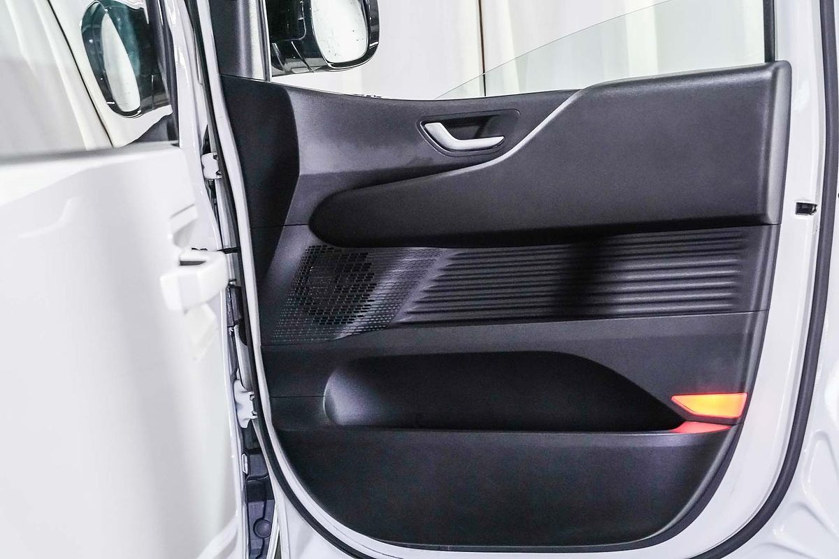 2022 Hyundai STARIA US4.V1