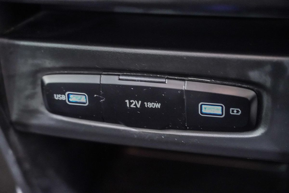 2022 Hyundai STARIA US4.V1