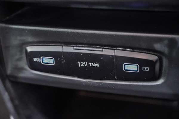 2022 Hyundai STARIA US4.V1