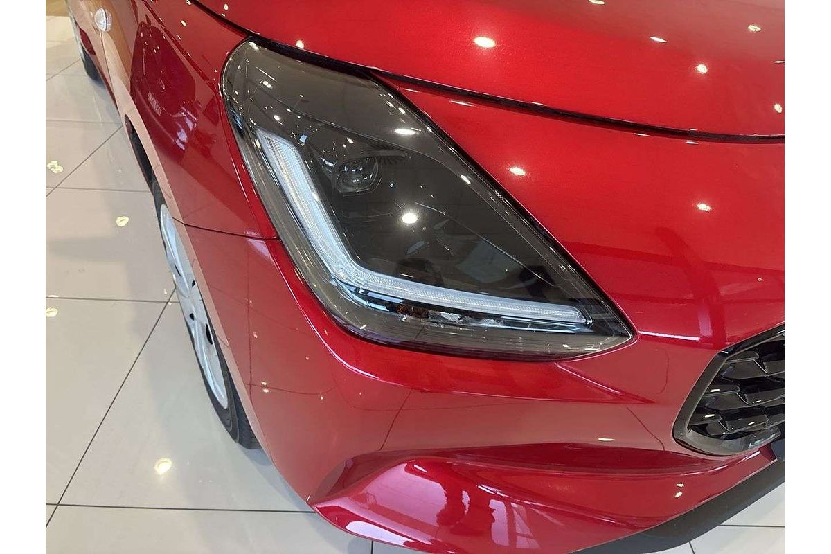 2025 Suzuki Swift Hybrid UZ