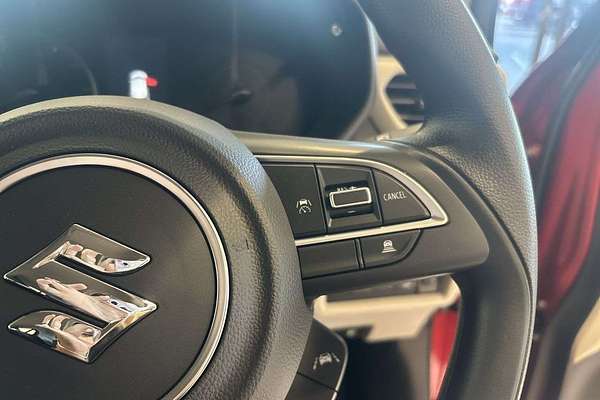 2025 Suzuki Swift Hybrid UZ