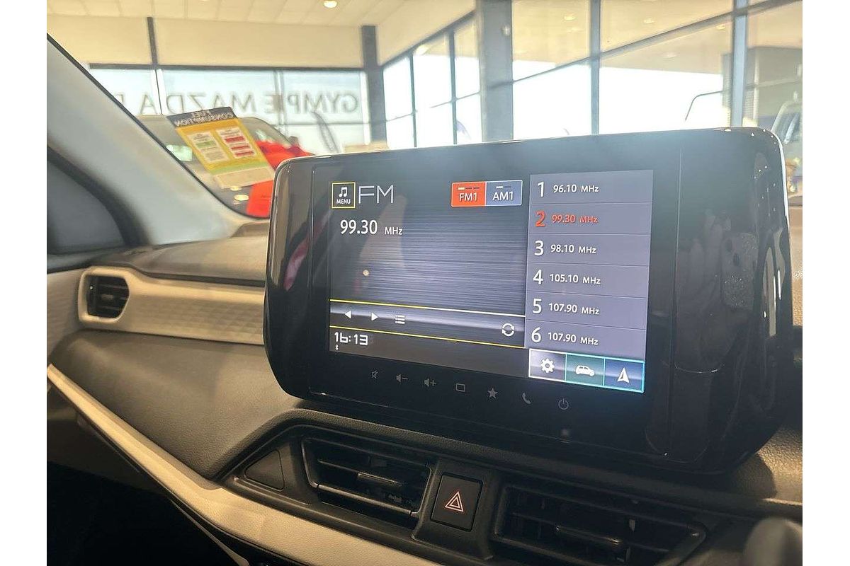 2025 Suzuki Swift Hybrid UZ