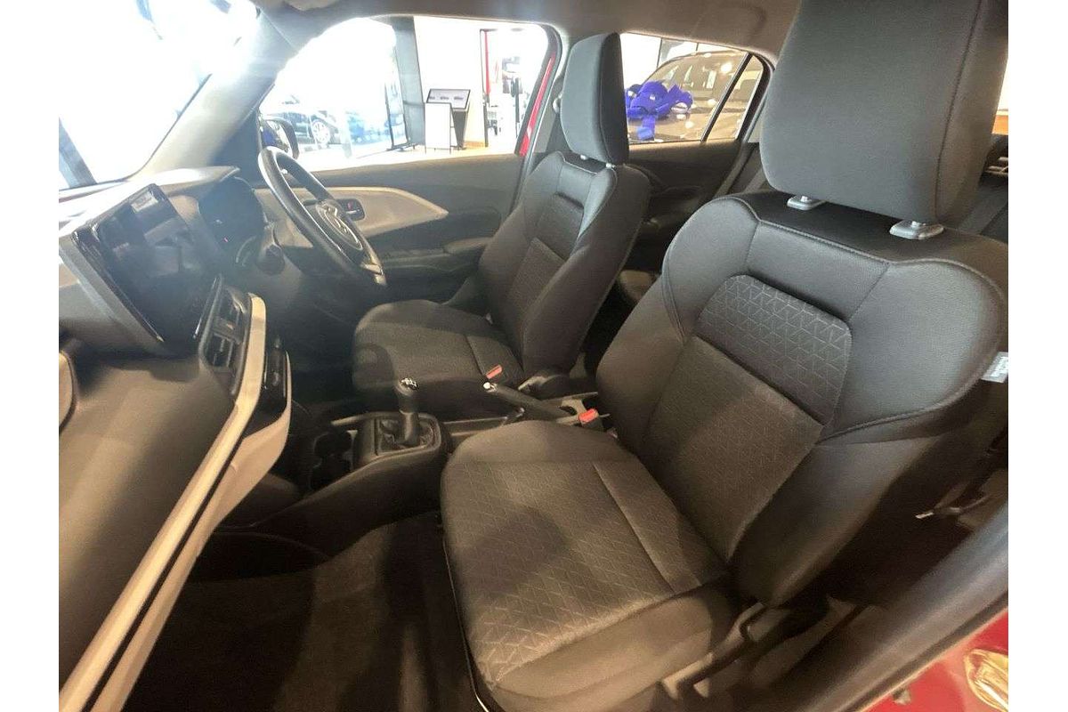 2025 Suzuki Swift Hybrid UZ