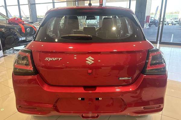 2025 Suzuki Swift Hybrid UZ