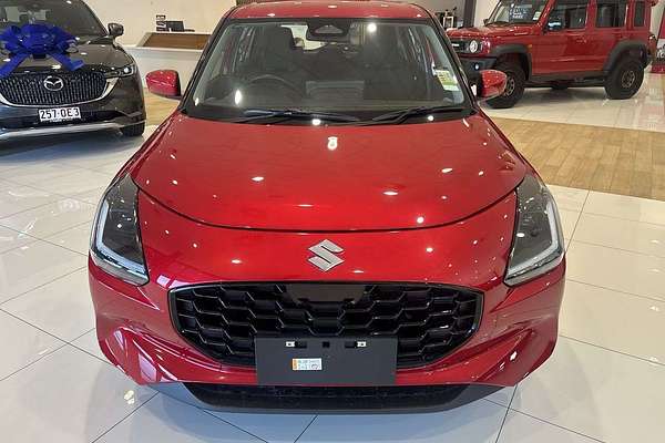 2025 Suzuki Swift Hybrid UZ