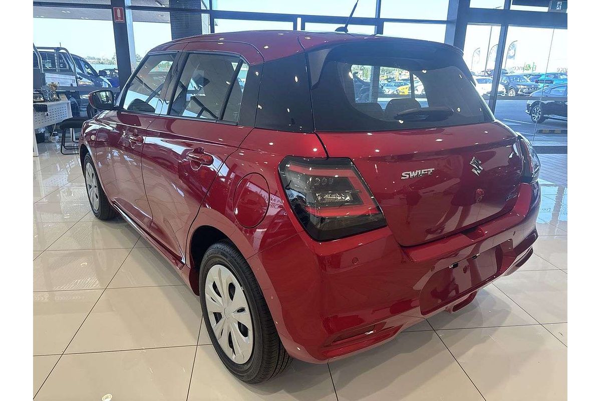 2025 Suzuki Swift Hybrid UZ