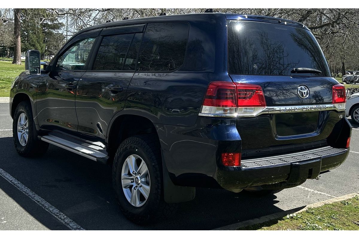 2017 Toyota Landcruiser GXL VDJ200R