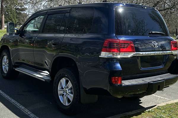 2017 Toyota Landcruiser GXL VDJ200R