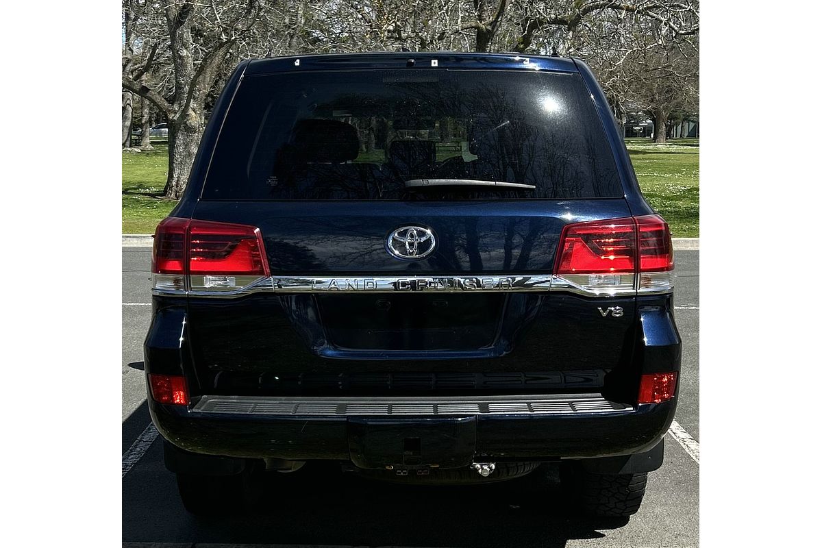 2017 Toyota Landcruiser GXL VDJ200R