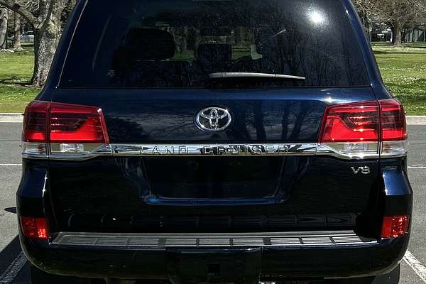 2017 Toyota Landcruiser GXL VDJ200R
