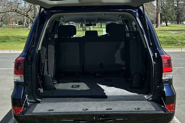 2017 Toyota Landcruiser GXL VDJ200R