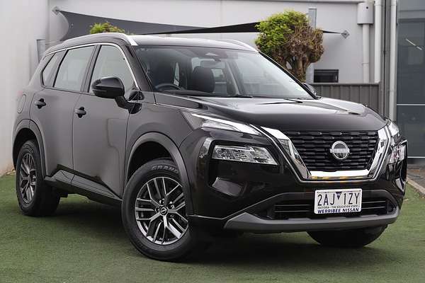 2024 Nissan X-TRAIL ST T33