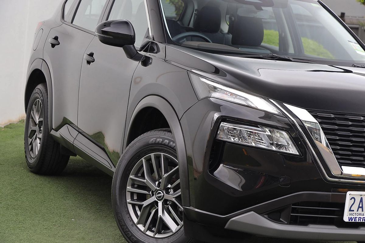 2024 Nissan X-TRAIL ST T33
