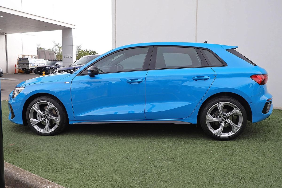 2023 Audi A3 40 TFSI S line GY