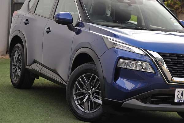 2024 Nissan X-TRAIL ST T33