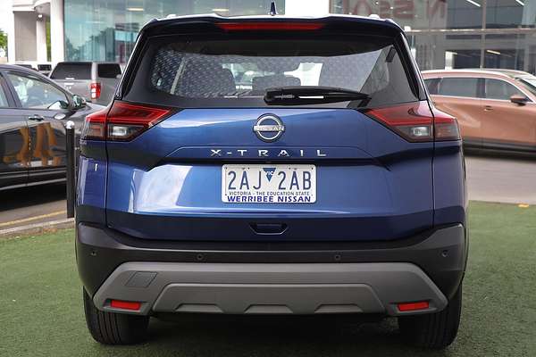 2024 Nissan X-TRAIL ST T33
