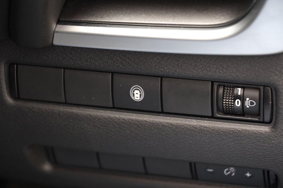 2024 Nissan X-TRAIL ST T33