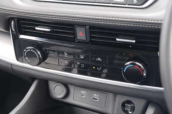 2024 Nissan X-TRAIL ST T33