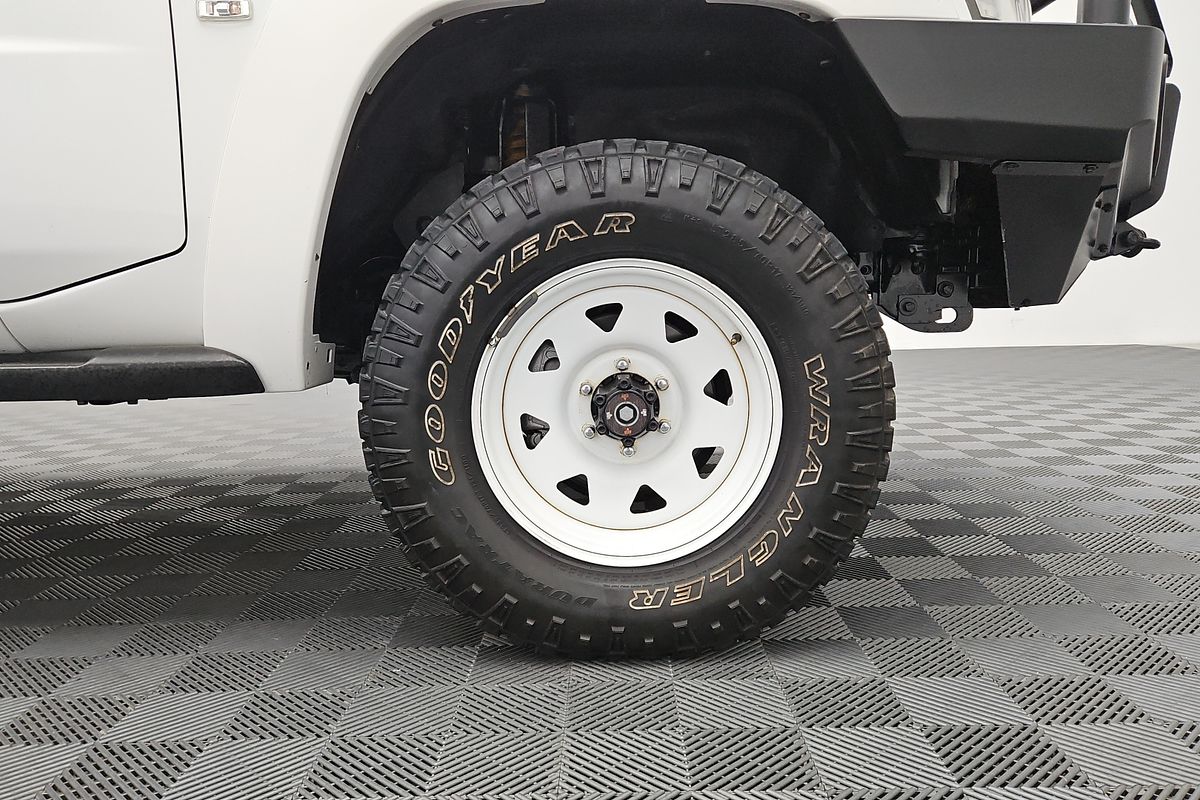 2008 Nissan Patrol ST GU 6