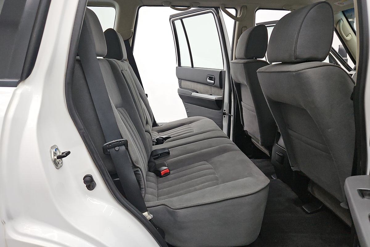 2008 Nissan Patrol ST GU 6