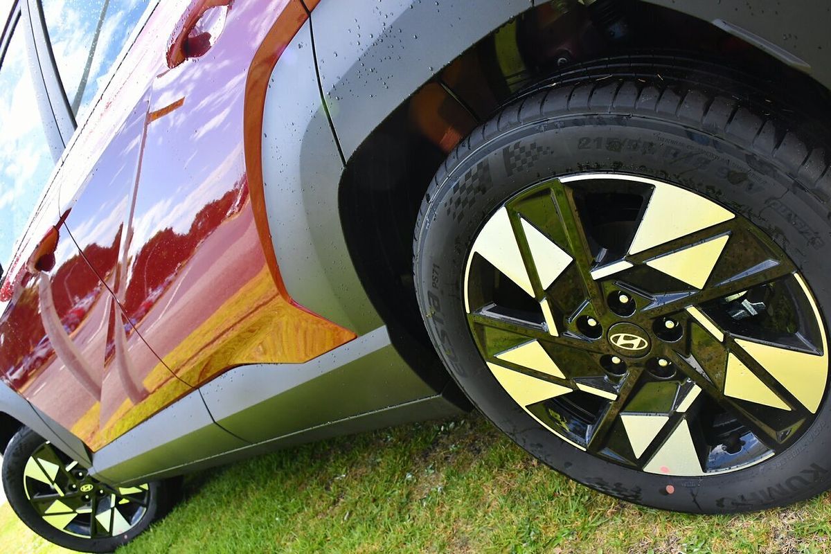 2025 Hyundai Kona Hybrid SX2.V2