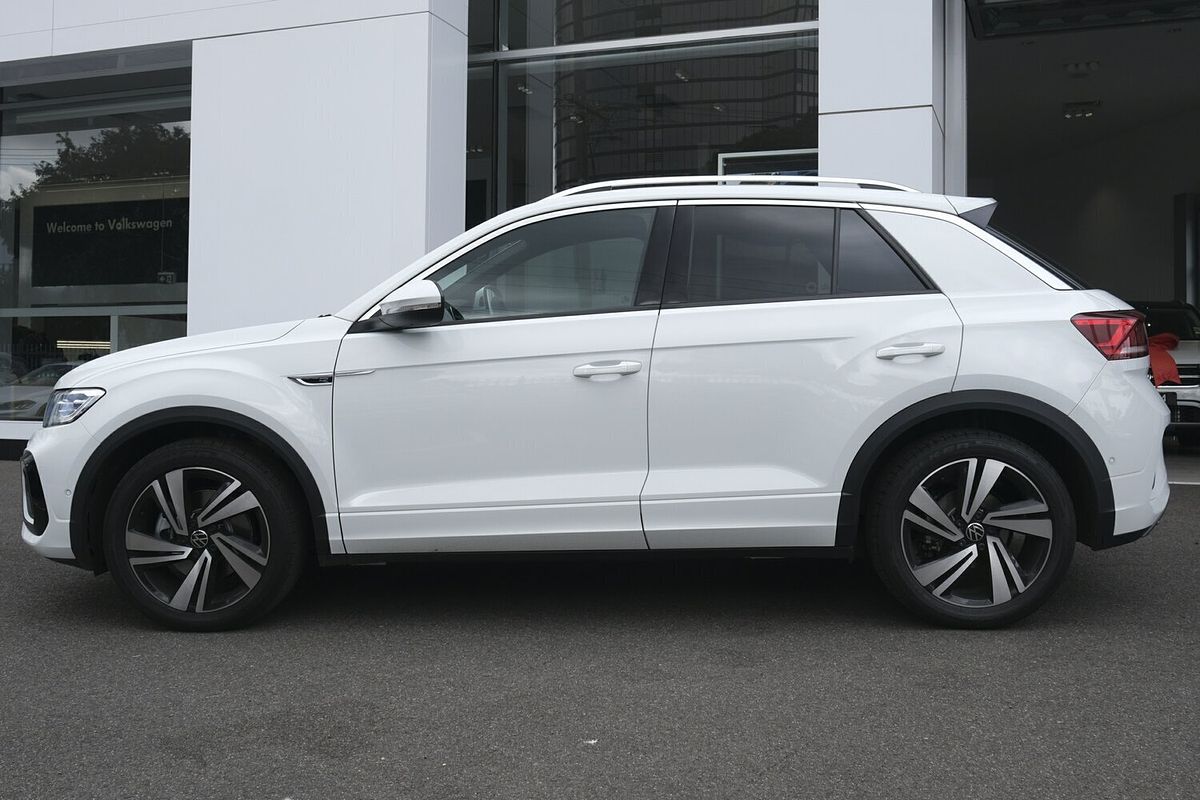 2025 Volkswagen T-Roc 140TSI R-Line D11