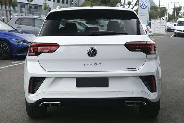 2025 Volkswagen T-Roc 140TSI R-Line D11