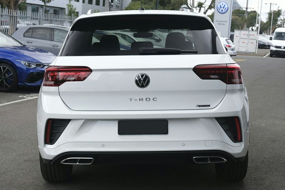 2025 Volkswagen T-Roc 140TSI R-Line D11