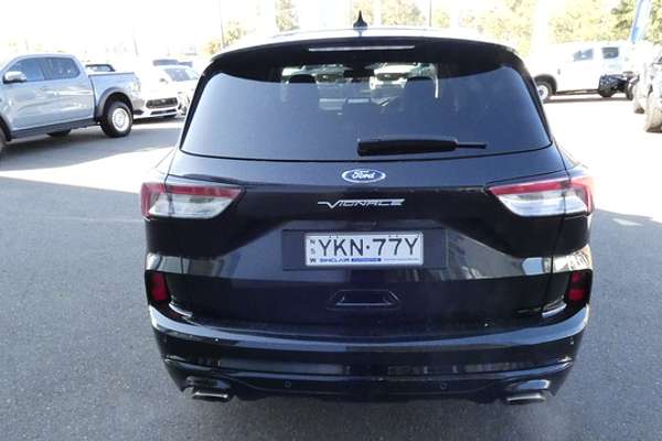 2020 Ford Escape ZH