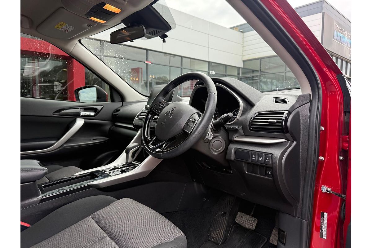 2021 Mitsubishi Eclipse Cross LS YB