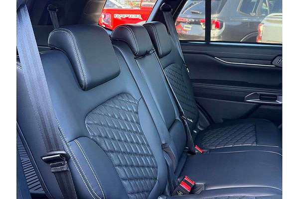 2025 Ford Everest Platinum 3.0L