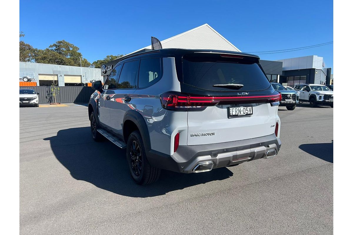 2025 LDV D90 Executive SV9A