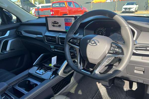 2025 LDV D90 Executive SV9A