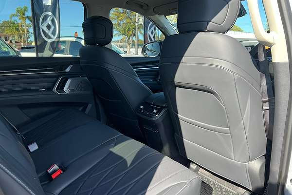 2025 LDV D90 Executive SV9A