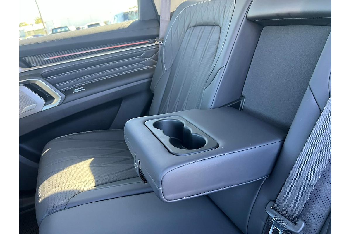 2025 LDV D90 Executive SV9A