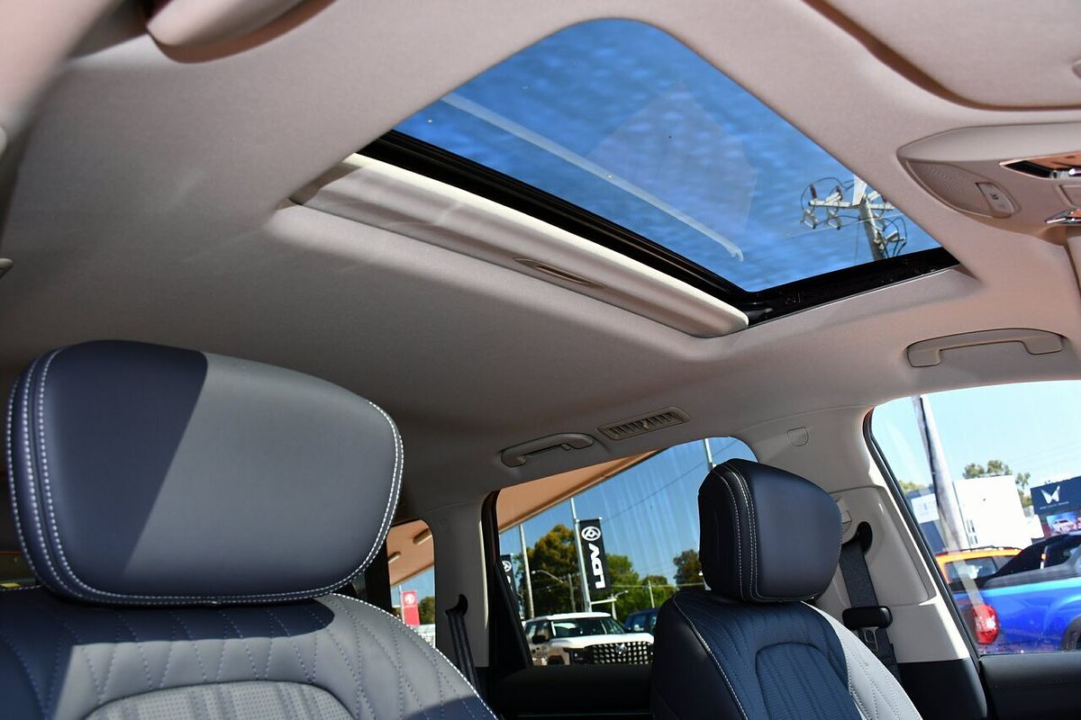 2025 LDV D90 Executive SV9A