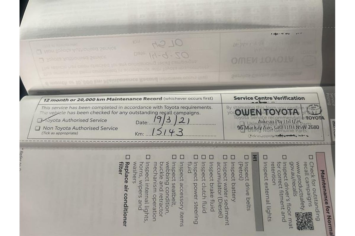 2020 Toyota Hiace Commuter GL GDH322R ELWB High Roof